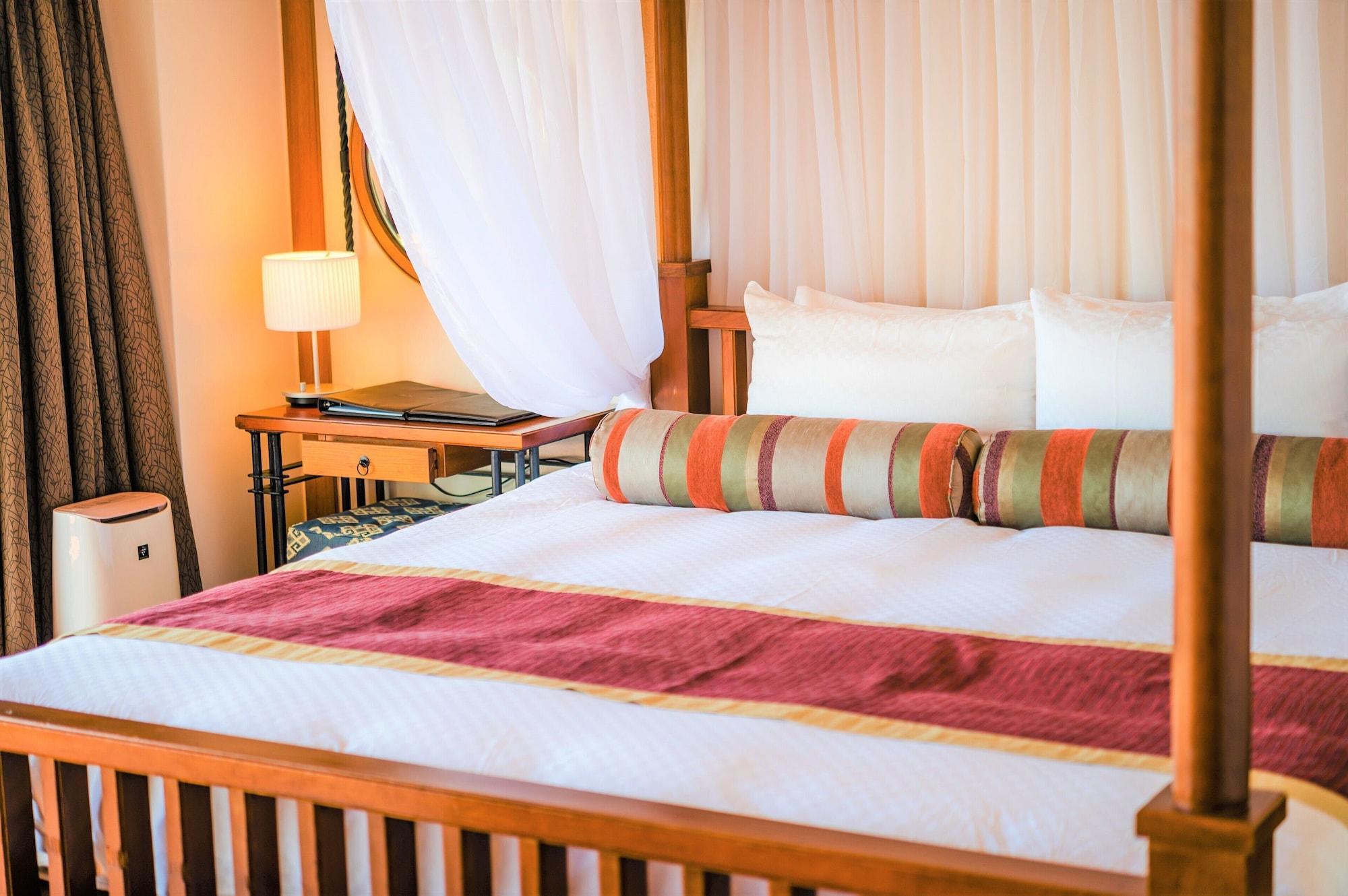 Kanucha Bay Hotel & Villas Nago Exterior photo