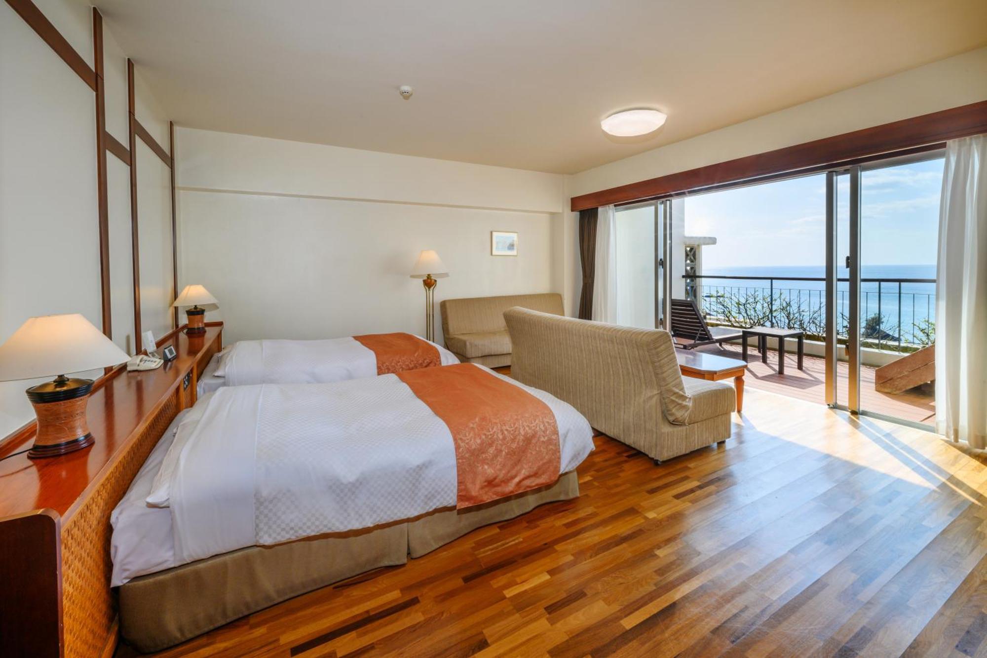 Kanucha Bay Hotel & Villas Nago Exterior photo