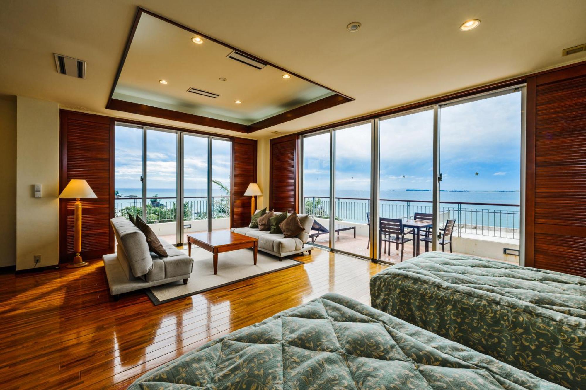 Kanucha Bay Hotel & Villas Nago Exterior photo