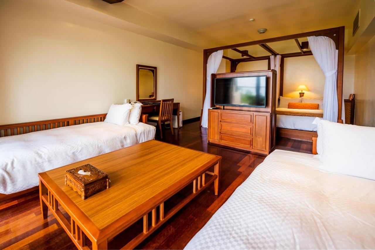 Kanucha Bay Hotel & Villas Nago Exterior photo